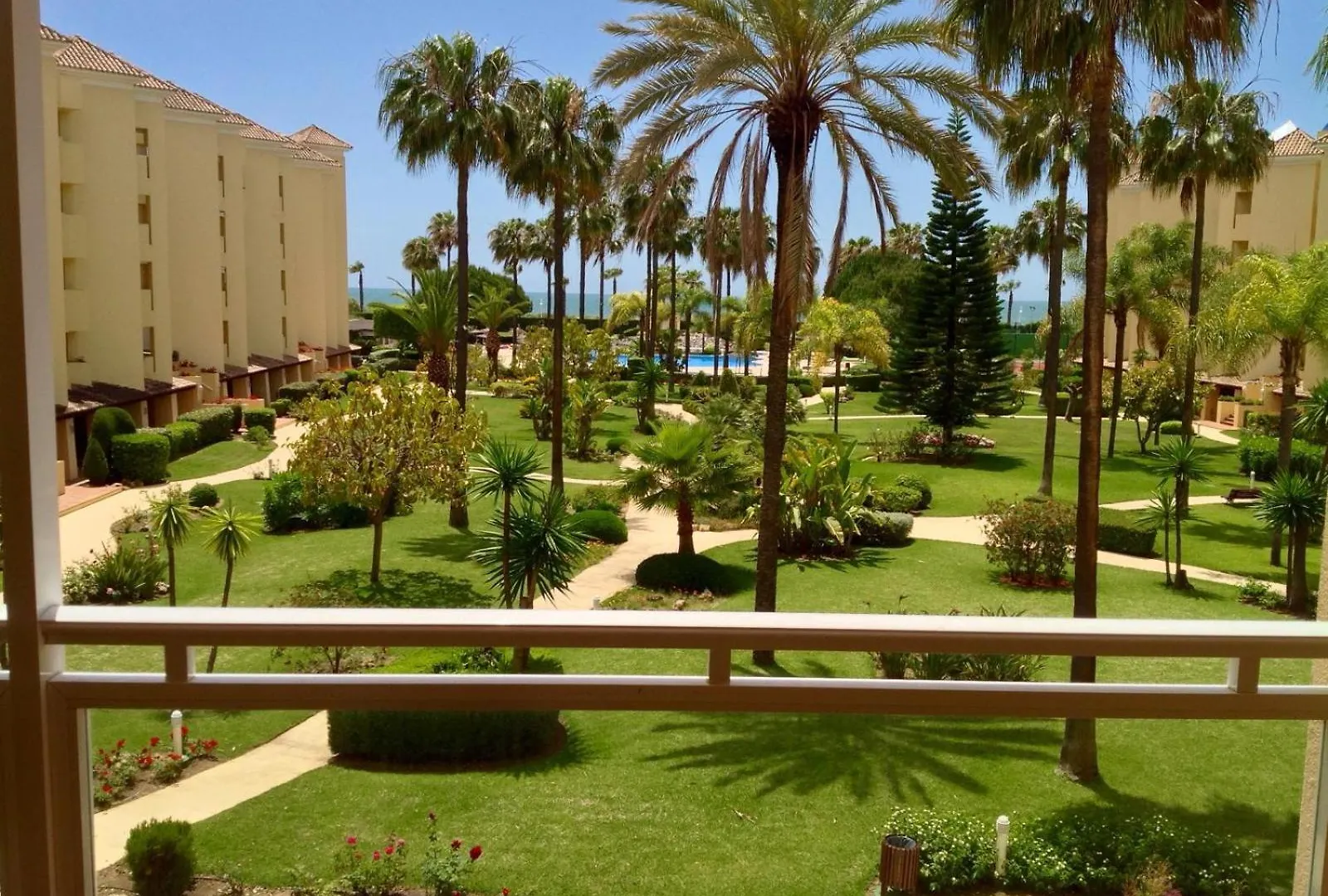 Islantilla En Primera Linea De Playa Piscina